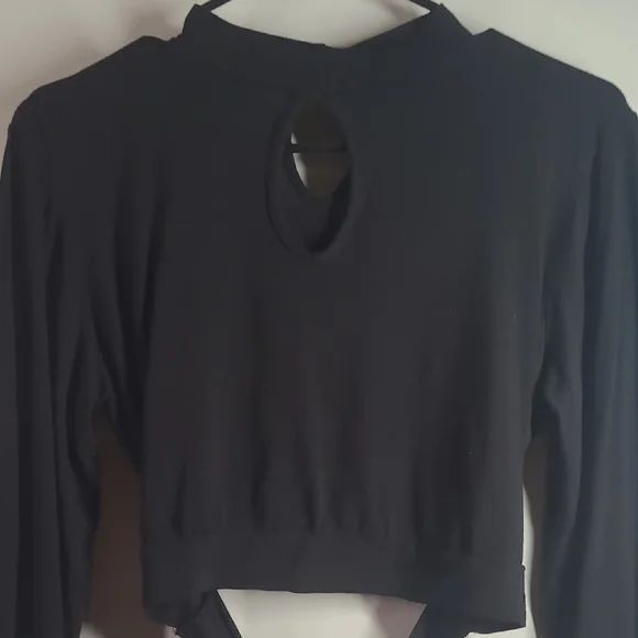 Black Women's Top with Tie Back - Picture 2 of 5